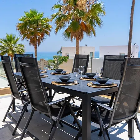 4 Bed Residential Palm C2 Сasa de vacaciones *